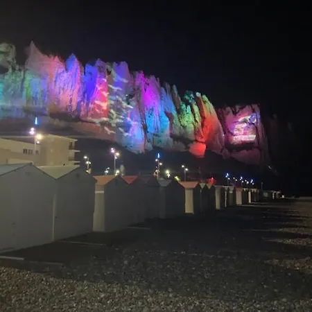 Ferienhaus Agreable Maison De Avec Wifi A Portee De Main Le Tréport