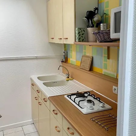 Holiday home Agreable Maison De Avec Wifi A Portee De Main